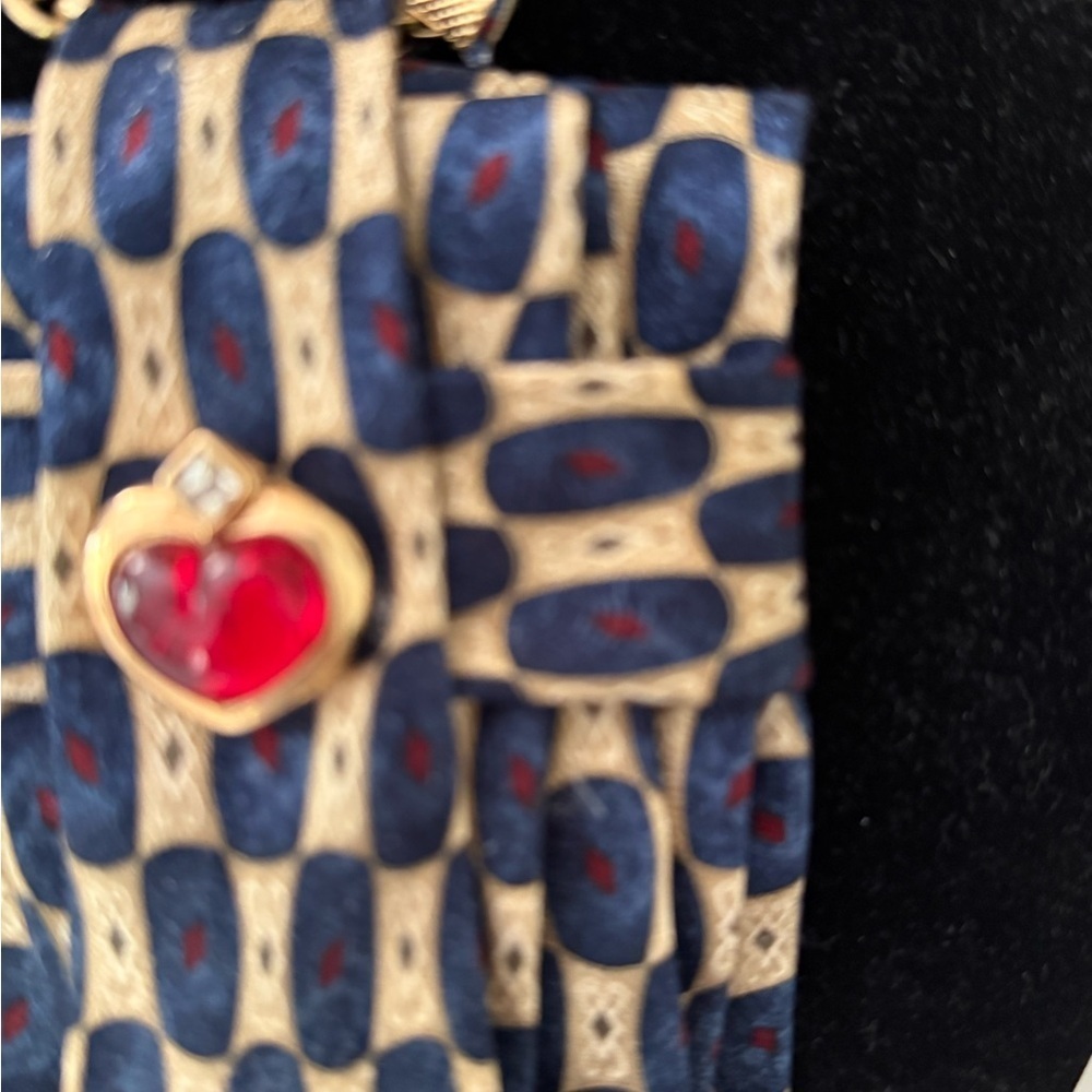 Silk Tie Upcycled Jabot Necklace Vintage Jewellery Embellishments - Picture 4 of 14